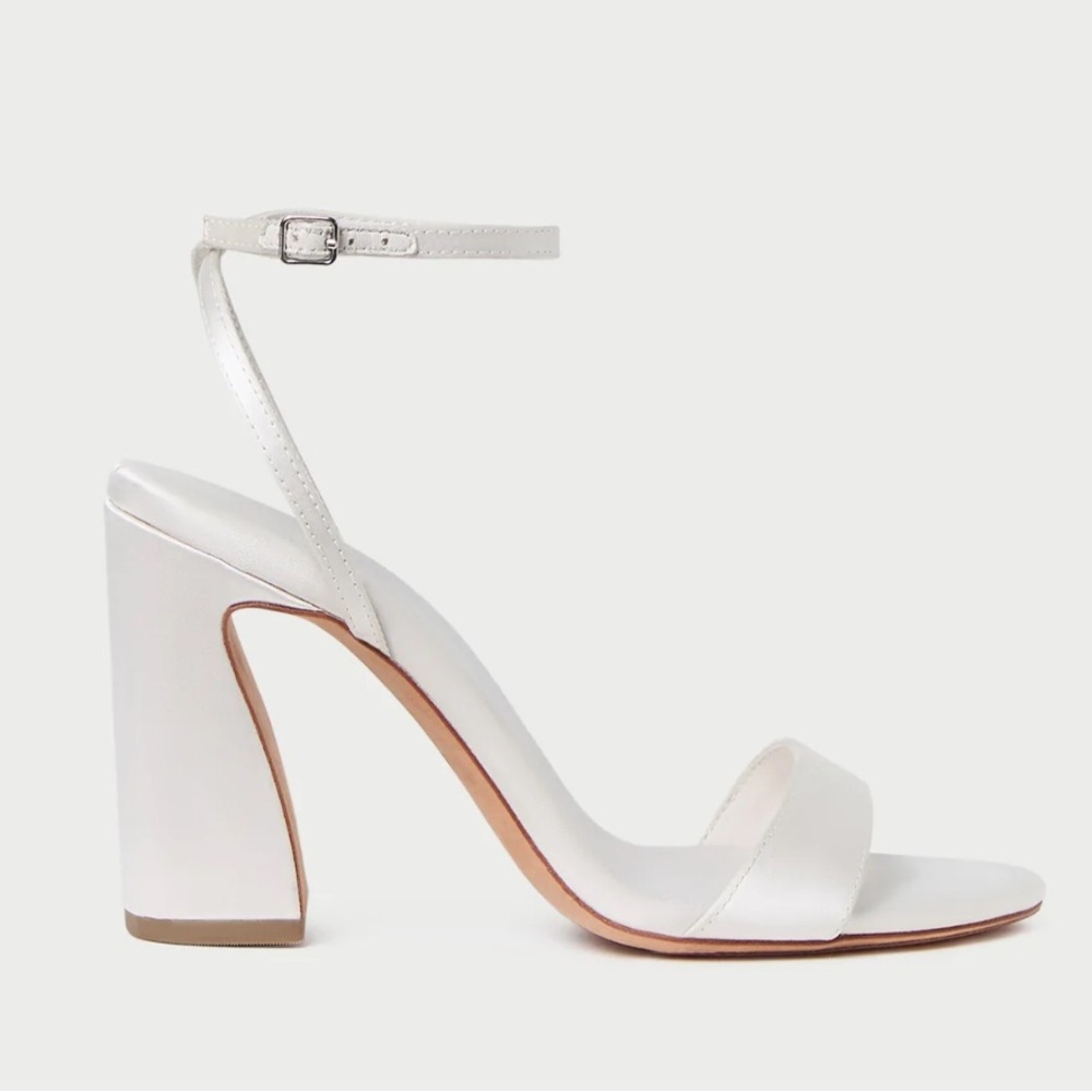 Loeffler Randall Malia Cream Curved Heel Size 7 - SIZE SOLD OUT ONLINE